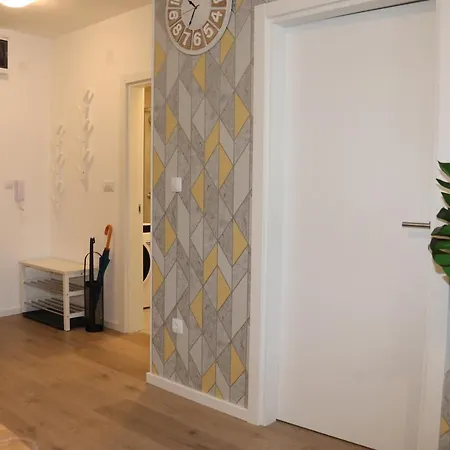 Mila 21 * 贝尔格莱德